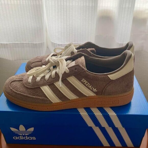 Adidas Handball Spezial 'Earth Strata Gum' - Picture 1 of 6